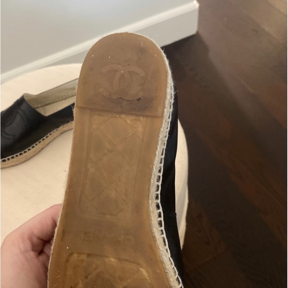 Chanel Espadrilles great condition, size 38 comes with box Guaranteed Authentic. - Picture 5 of 5